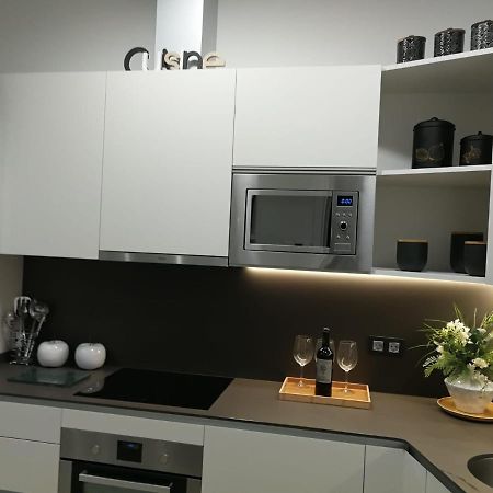 Glory Suite With Ac License Ess02463 سان سيباستيان المظهر الخارجي الصورة